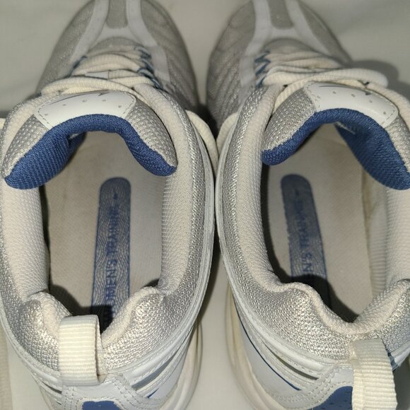 Nike Air Women’s Athletic Shoes – White/Grey/Blue - EUC - Picture 10 of 14